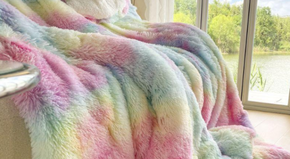Coperta di lusso in pelliccia sintetica, morbida e confortevole – Plaid ponderato ultra morbido / Coperta premium / Copriletto / Coperta da letto - Italia