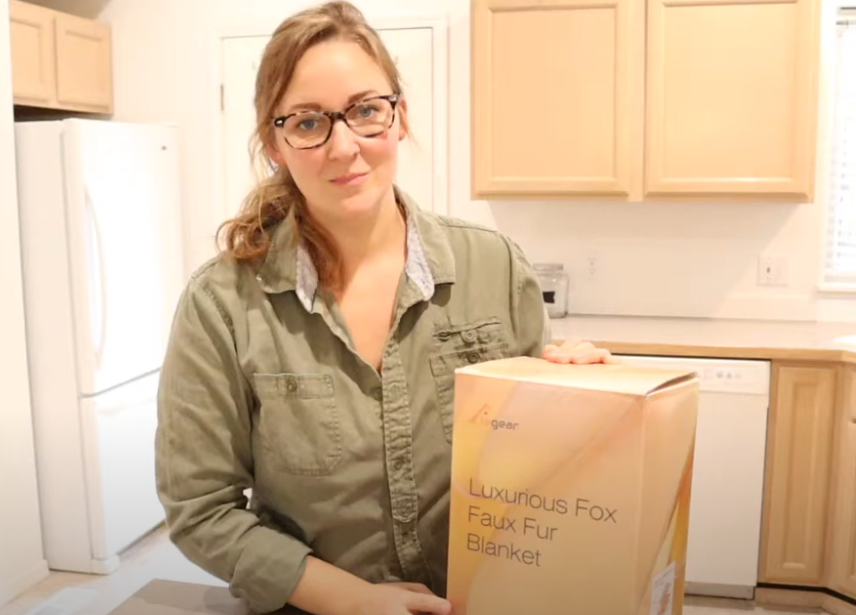 Elegear Dark Gray Faux Fur Blanket Review-- Soft Warm & Big Enough