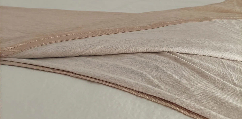 Stay Cool and Comfy with the Elegear Cooling Throw Blanket