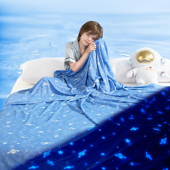 Glow-in-the-Dark Cooling Blanket For Kids– Q-Max > 0.5, Double-Sided Color Blue