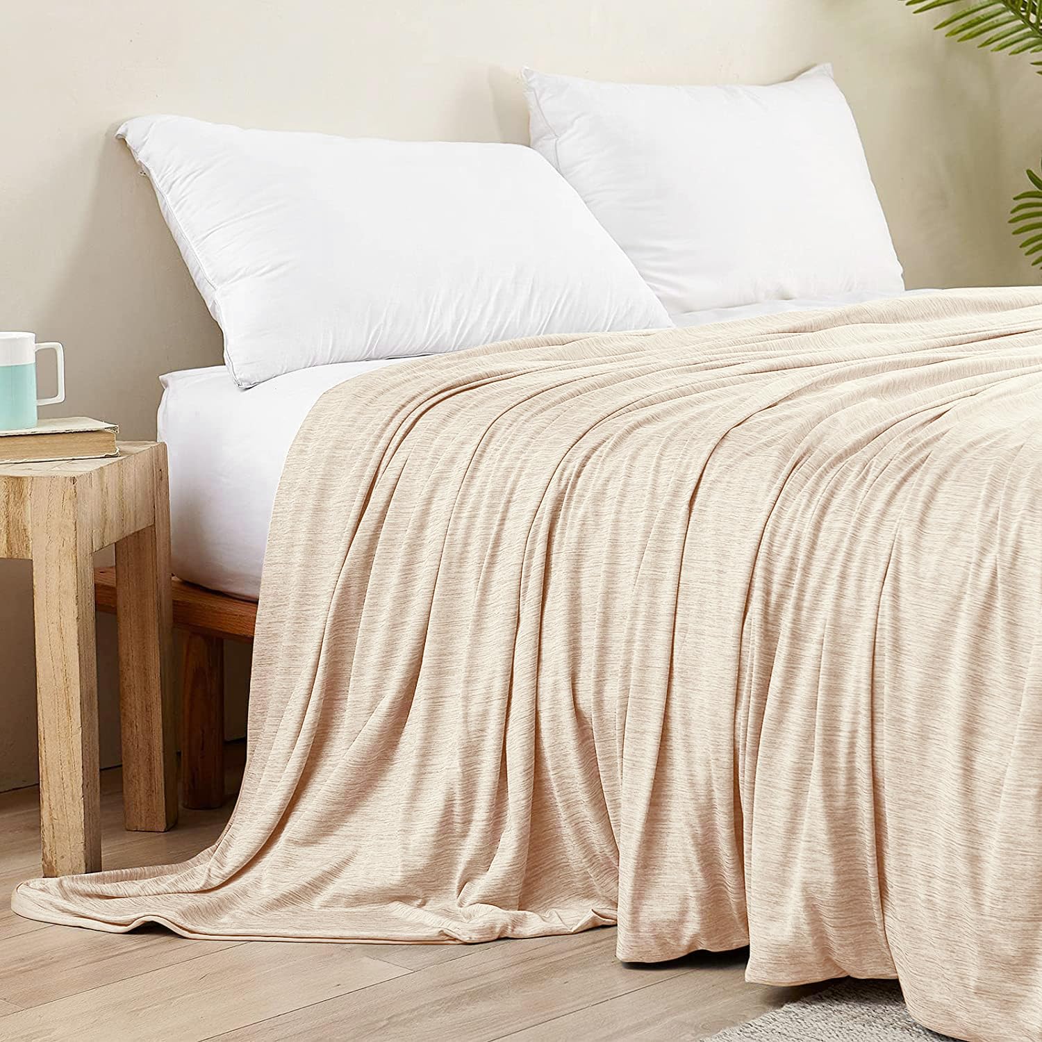 Elegear ডুয়াল-সাইডেড ডিটেইলড এজ রিভার্সিবল কুলিং স্ট্রাইপড ব্ল্যাঙ্কেট