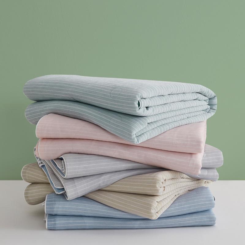 Elegear Lightweight Comforter – OEKO-TEX Certified, Soft & Stylish