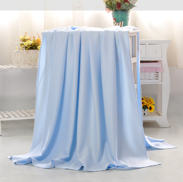 Revolutionary Ice Summer Cooling Blanket Arc-chill Q Max 0.2