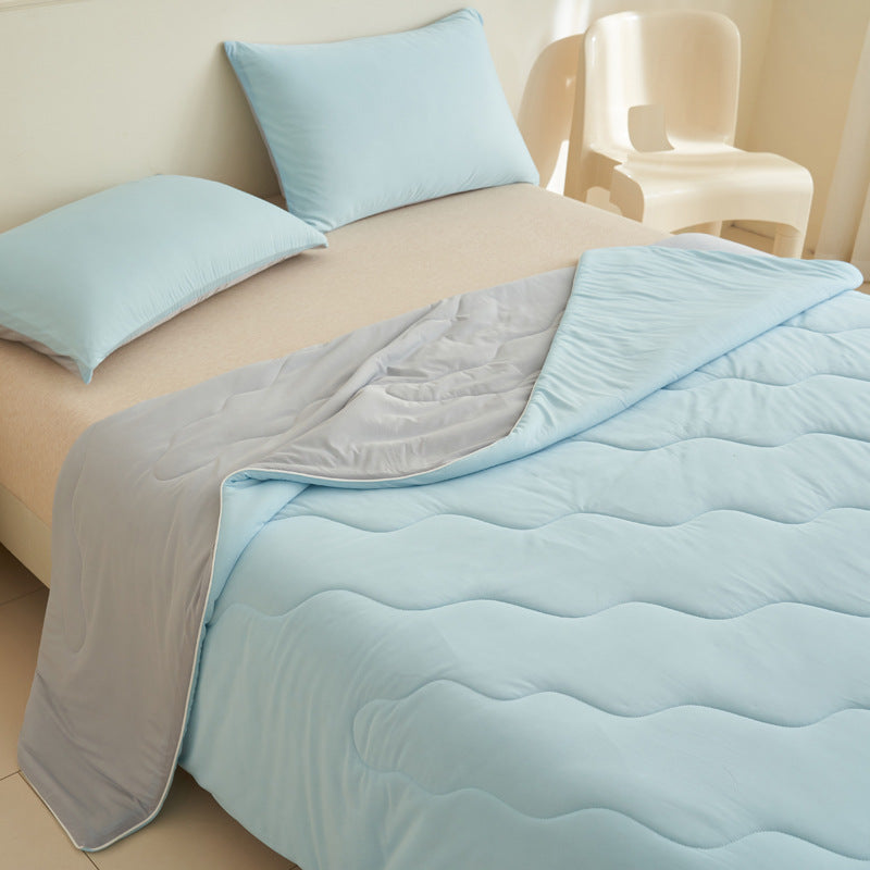 Ultra-Soft Cooling Summer Blanket – Lightweight Ice Silk Comforter, Breathable & Machine Washable Air Conditioning Quilt