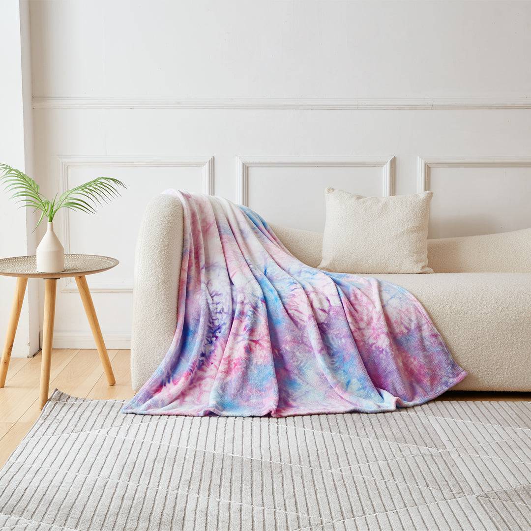 Heatwarm +2℃ Tie-dye Super Soft Flannel Blankets - Rainbow Purple (3 SIZE)